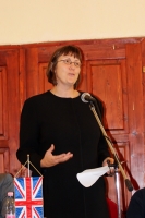 Dawn McKen  nagykvet helyettes asszony